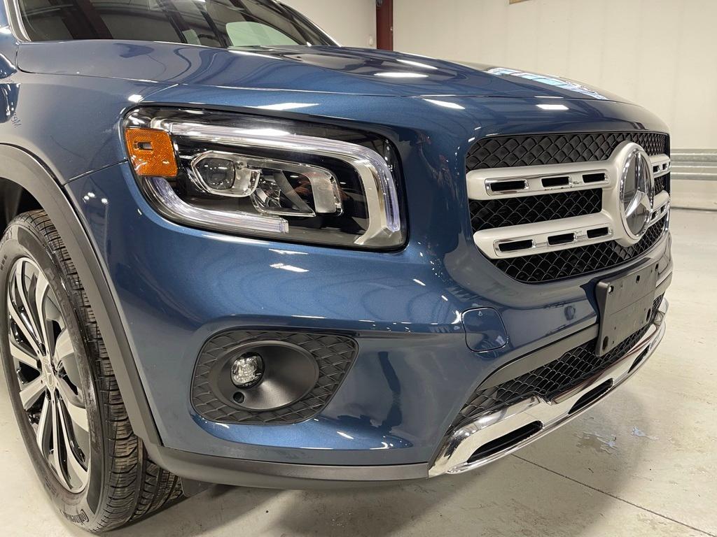 used 2022 Mercedes-Benz GLB 250 car, priced at $30,895