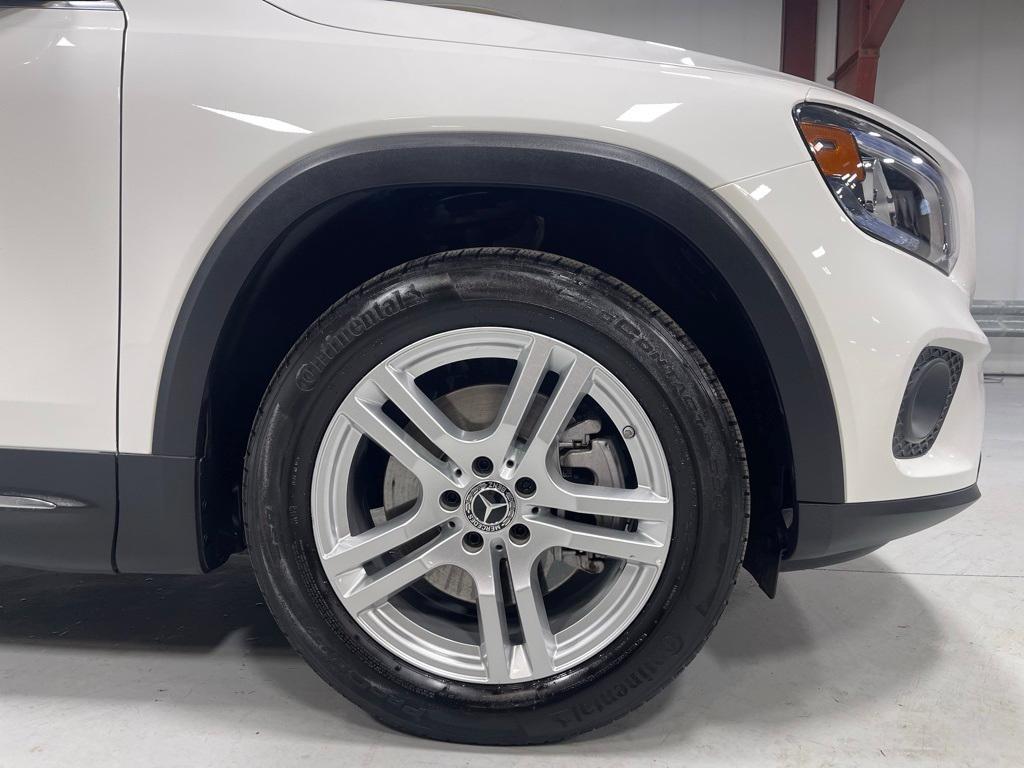 used 2021 Mercedes-Benz GLB 250 car, priced at $28,295
