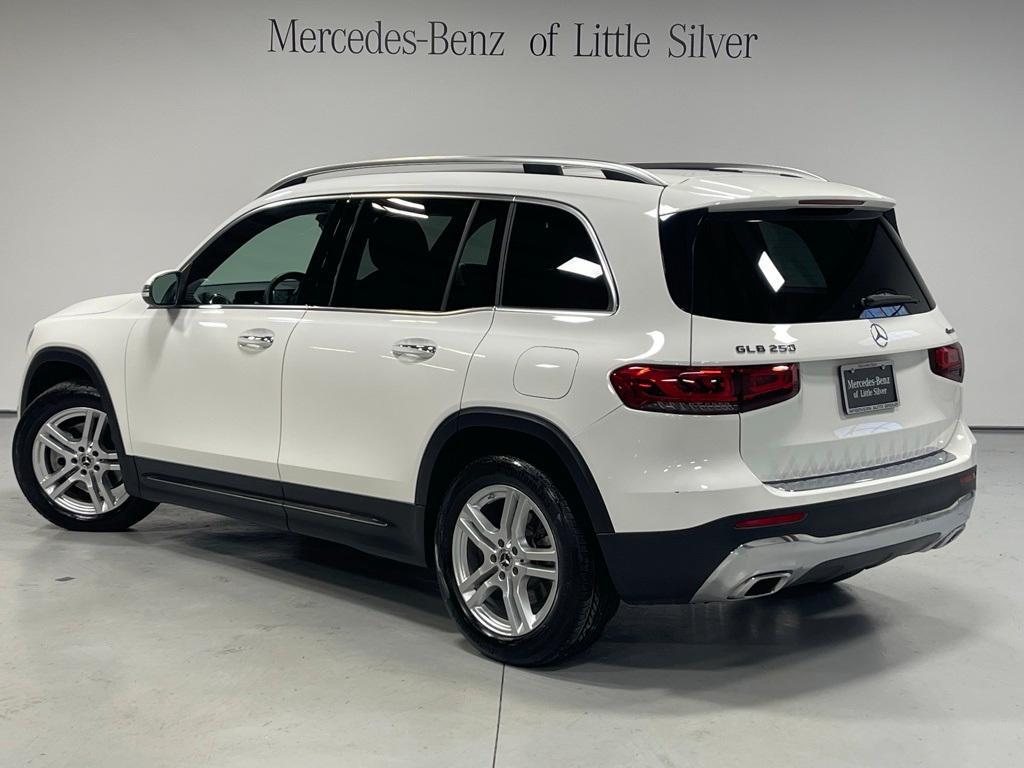 used 2021 Mercedes-Benz GLB 250 car, priced at $28,295