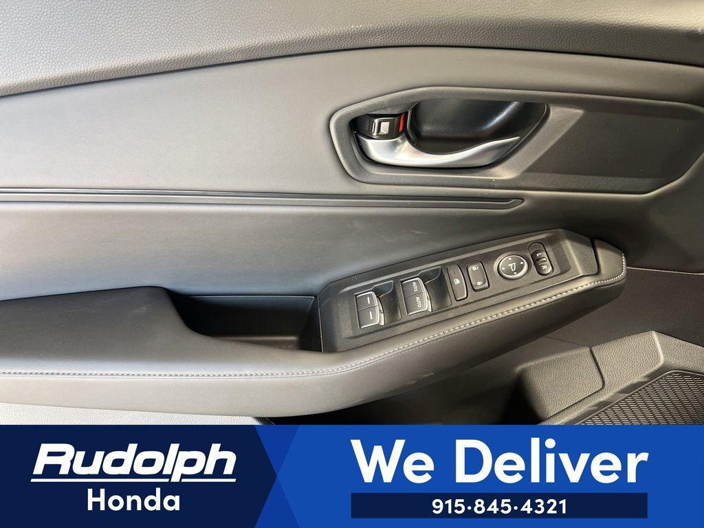 new 2025 Honda Accord Hybrid car, priced at $35,305