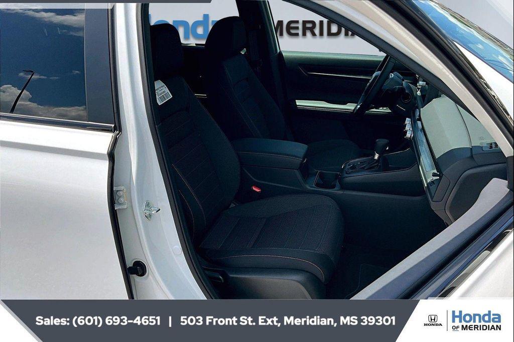 new 2026 Honda CR-V Hybrid car, priced at $35,782