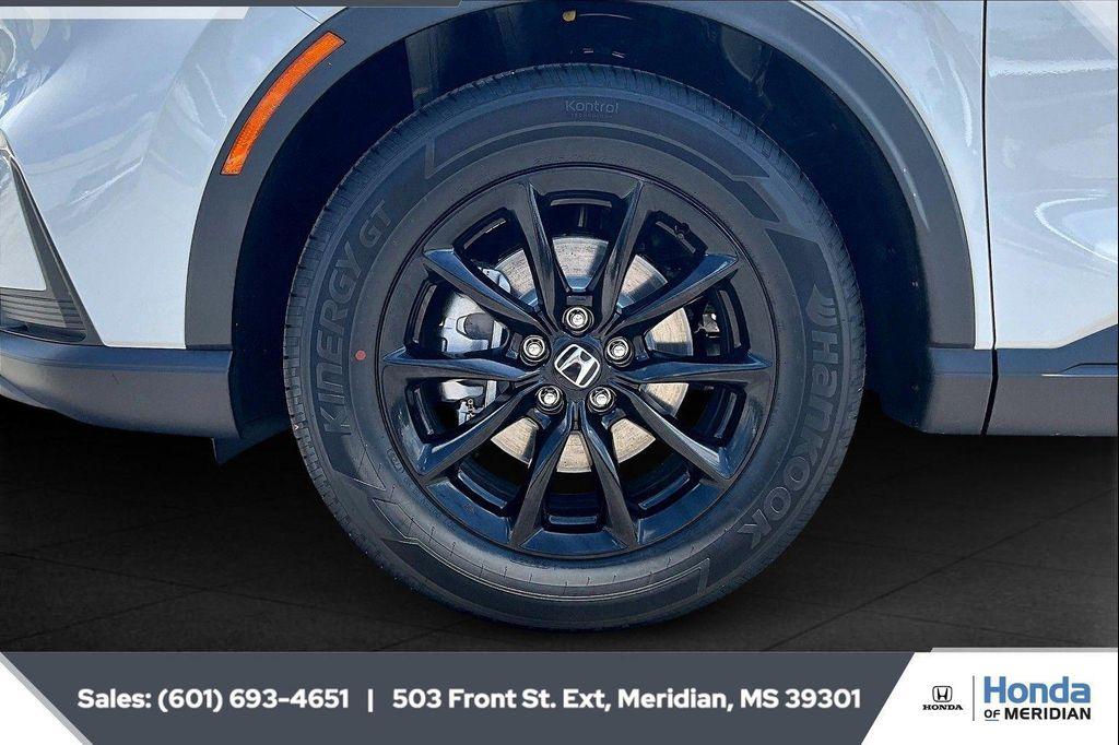 new 2026 Honda CR-V Hybrid car, priced at $35,782