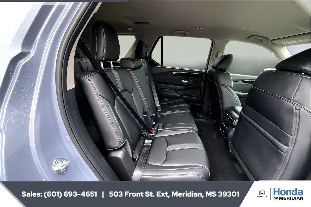 new 2026 Honda Pilot car, priced at $44,995
