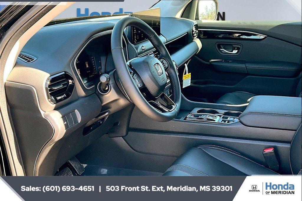 new 2026 Honda Pilot car, priced at $44,673