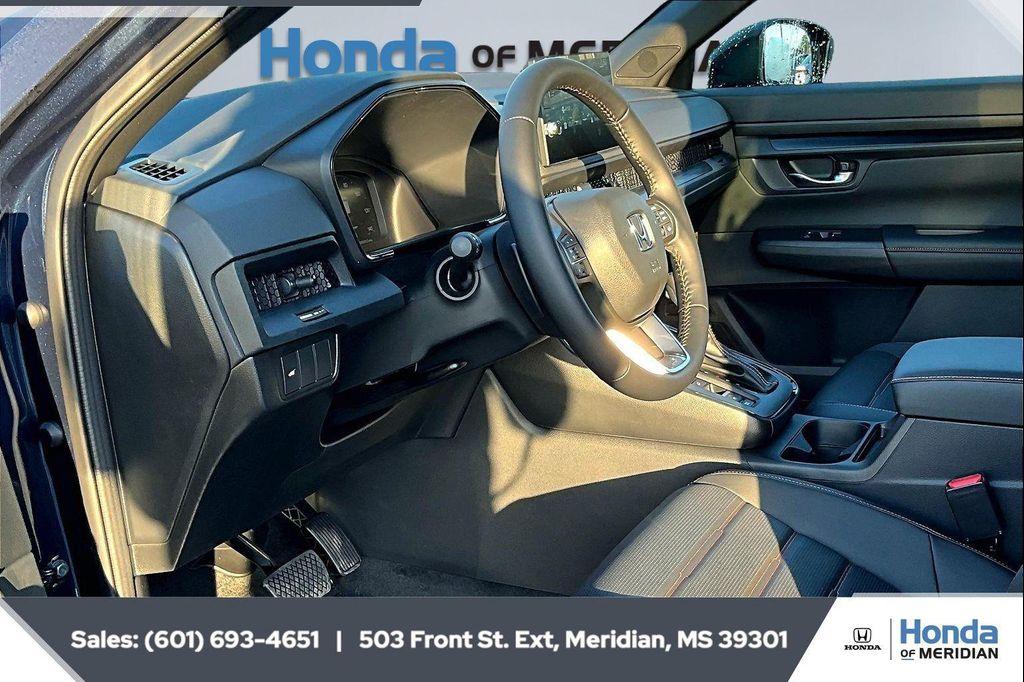 new 2026 Honda CR-V Hybrid car, priced at $39,583