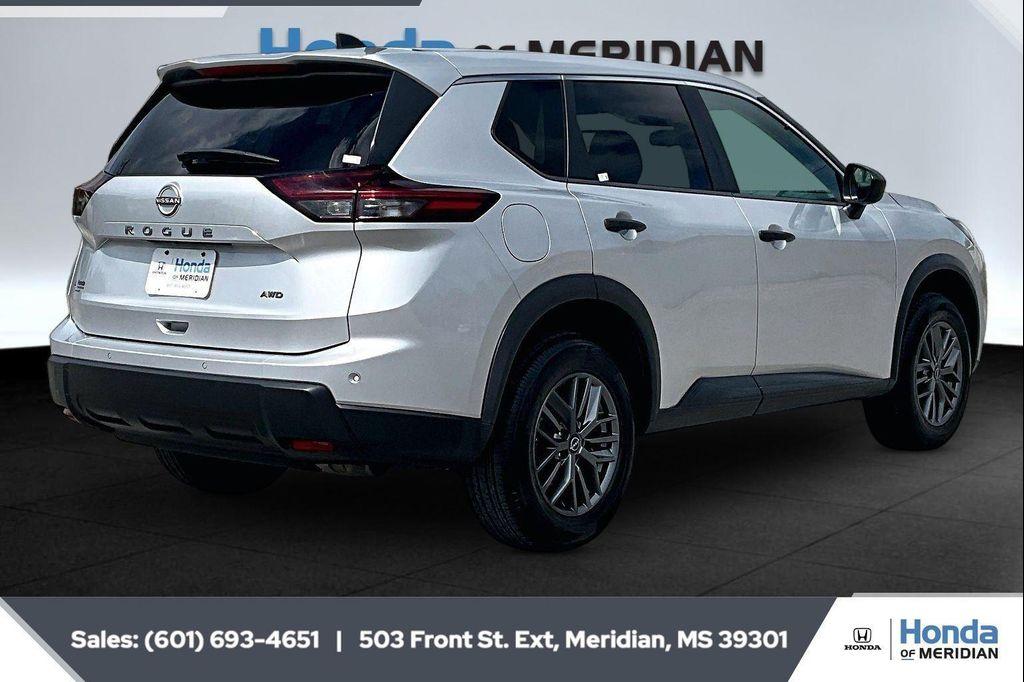 used 2024 Nissan Rogue car, priced at $20,398