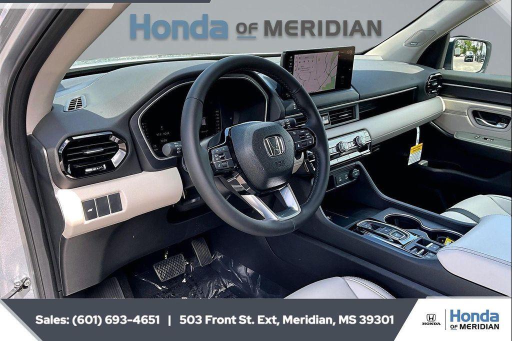 new 2026 Honda Pilot car, priced at $52,090