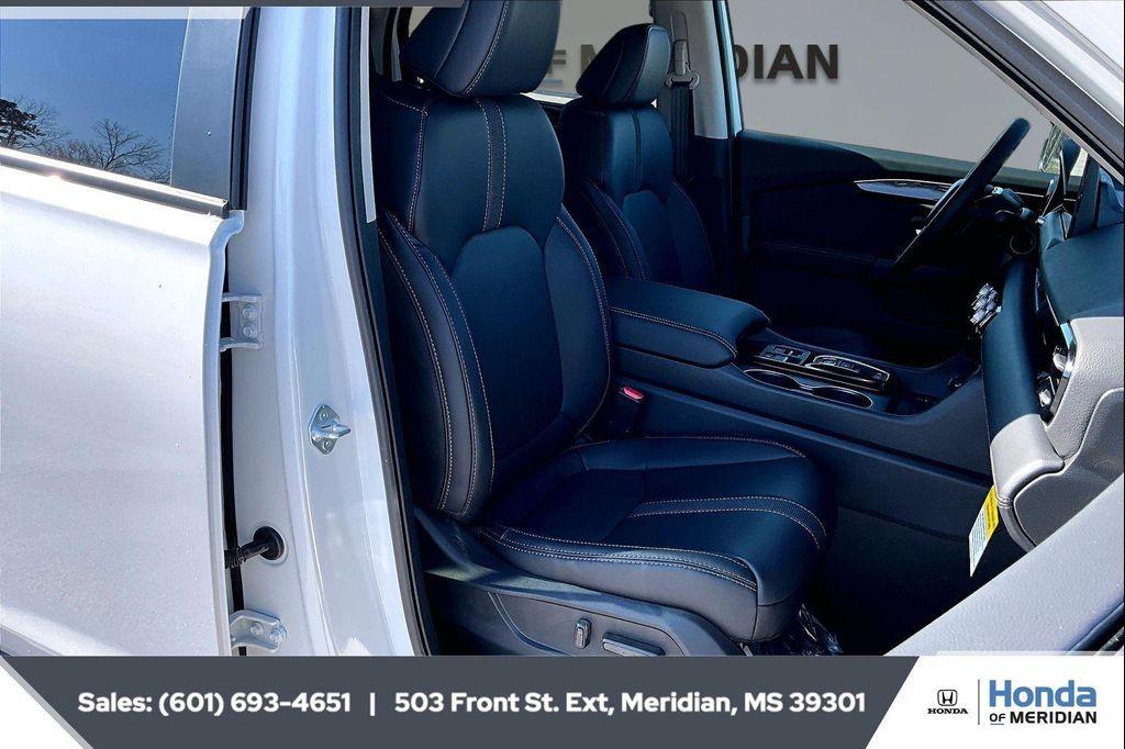 new 2026 Honda Pilot car, priced at $48,920