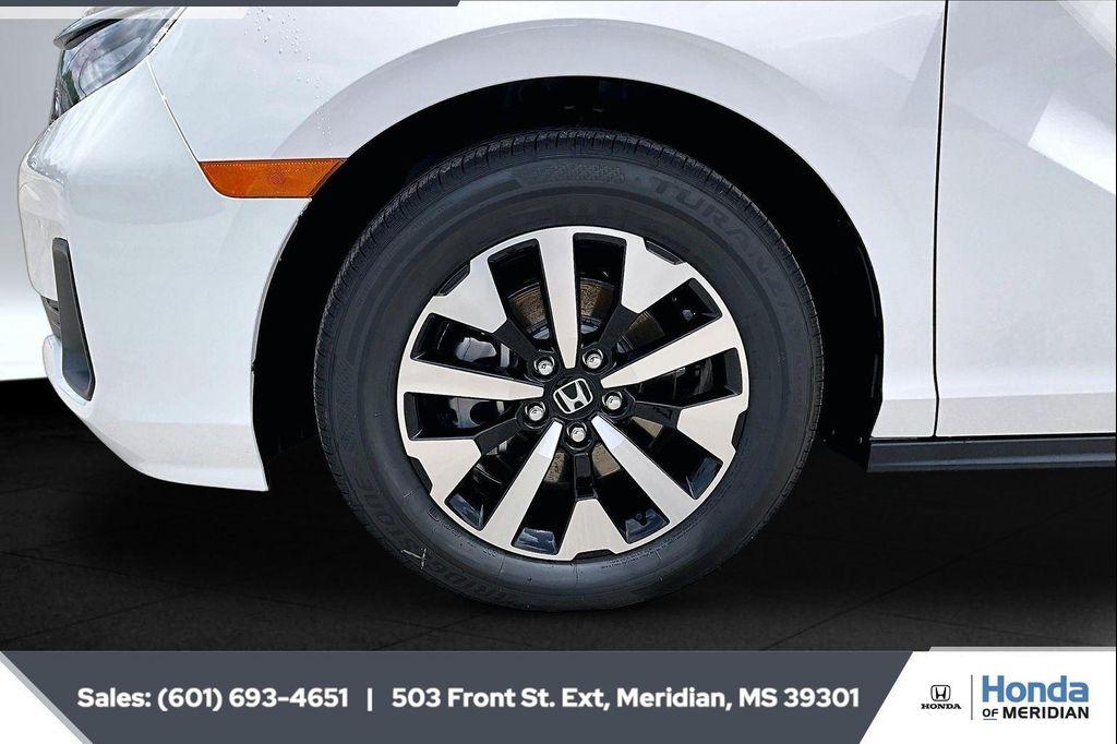 new 2026 Honda Odyssey car, priced at $44,645