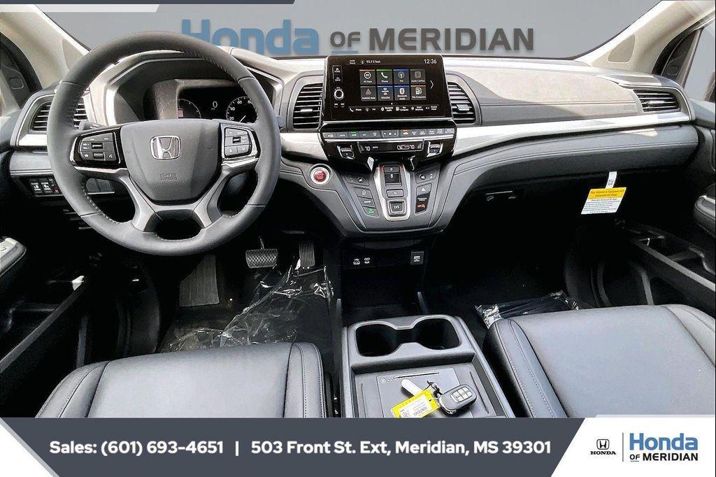 new 2026 Honda Odyssey car, priced at $44,645