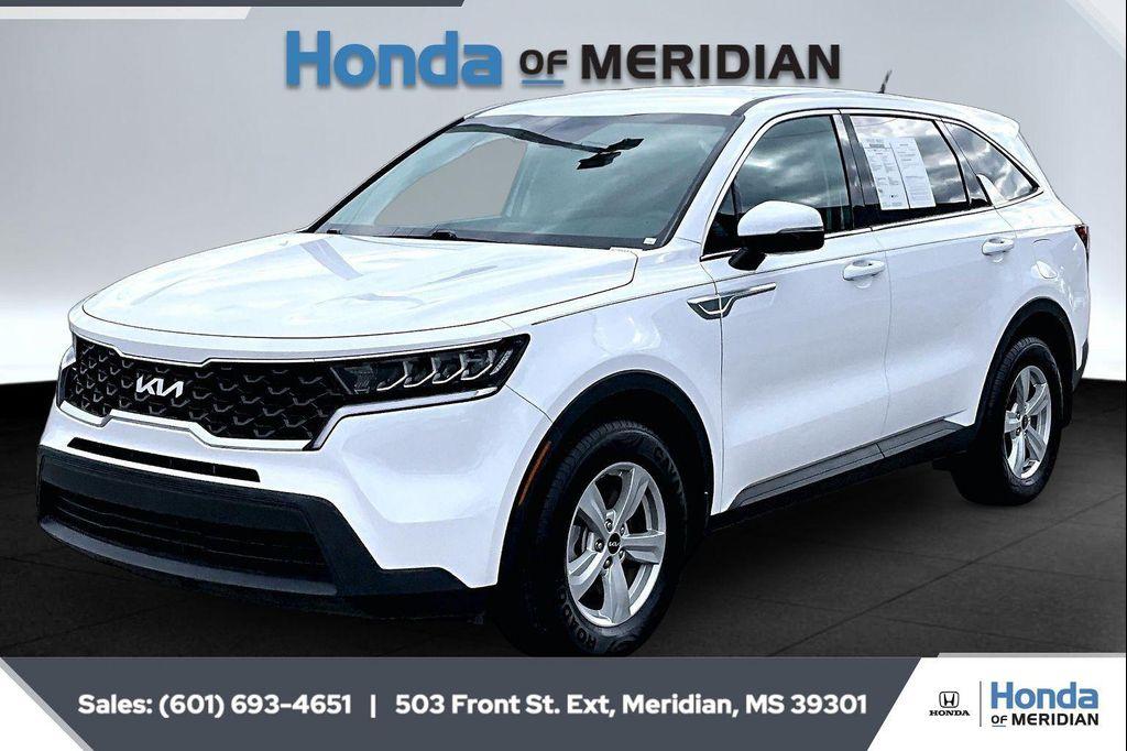 used 2023 Kia Sorento car, priced at $22,300