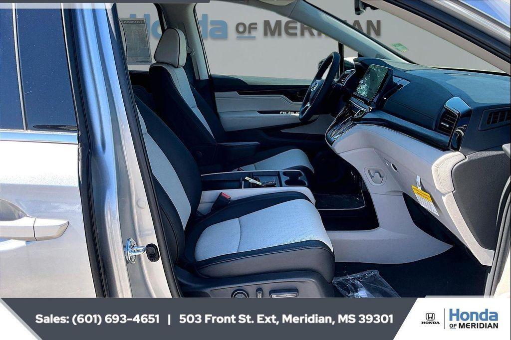 new 2026 Honda Odyssey car, priced at $52,785