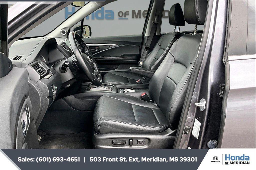 used 2022 Honda Pilot car, priced at $22,900