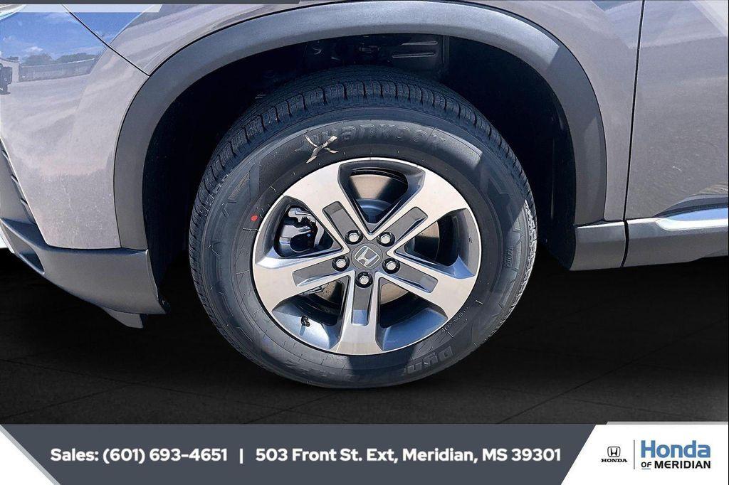 new 2026 Honda Pilot car, priced at $44,650