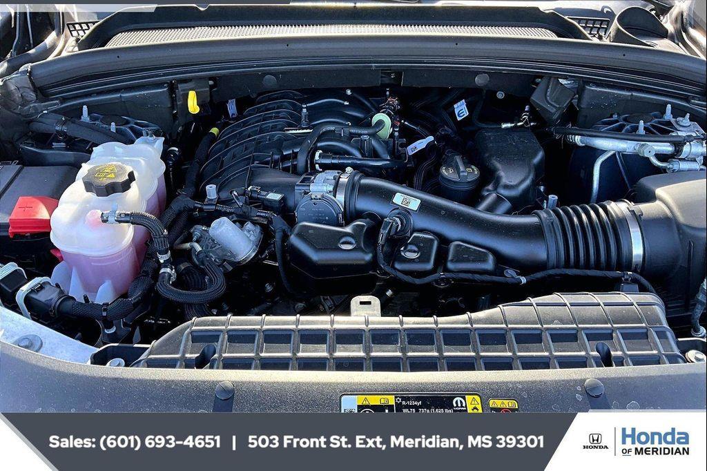 used 2025 Jeep Grand Cherokee L car, priced at $39,689