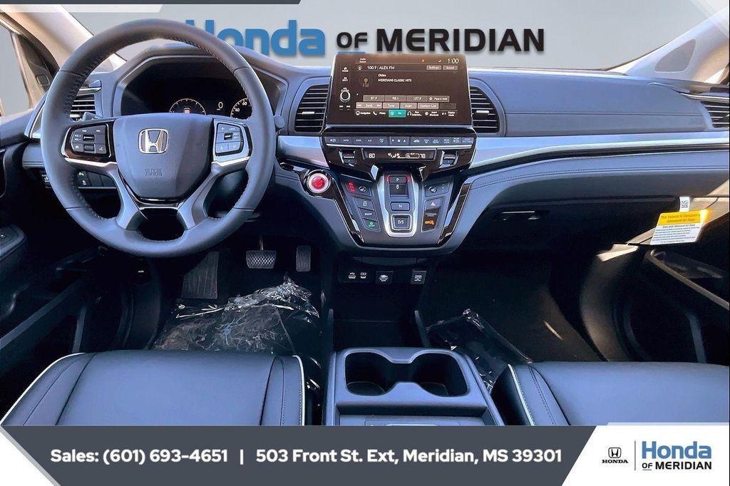 new 2026 Honda Odyssey car, priced at $46,533