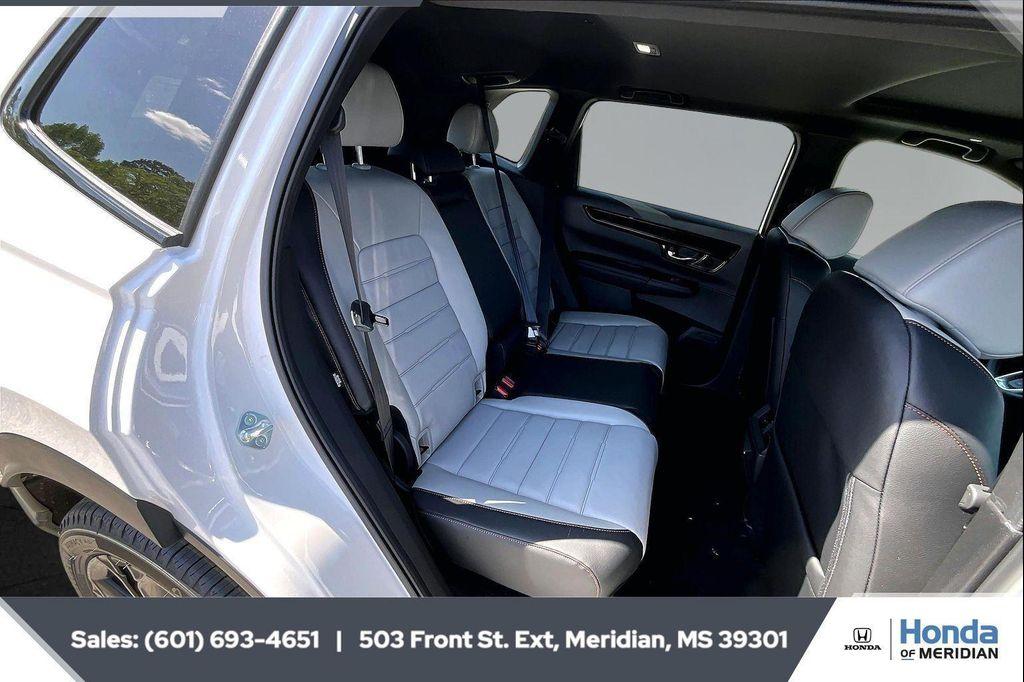 new 2026 Honda CR-V Hybrid car, priced at $44,455