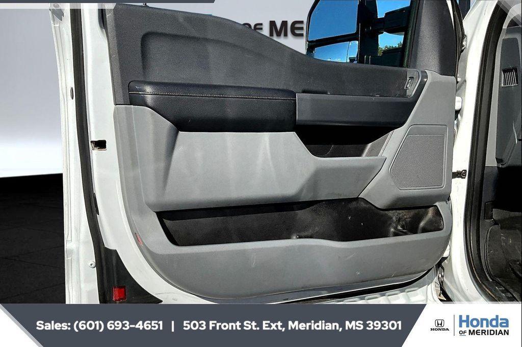 used 2023 Ford F-250 car, priced at $38,500