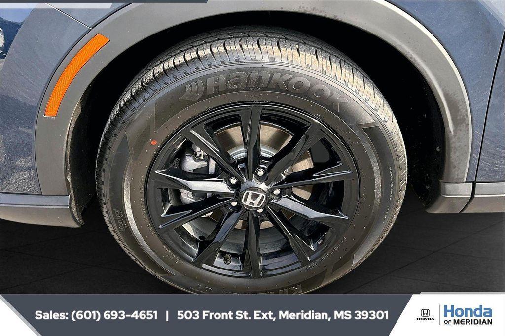 used 2025 Honda CR-V Hybrid car, priced at $34,900