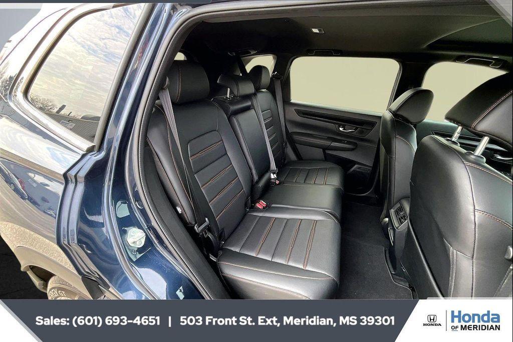 used 2025 Honda CR-V Hybrid car, priced at $34,900