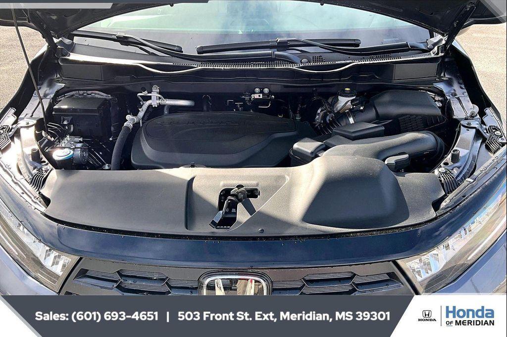 new 2026 Honda Odyssey car, priced at $44,290