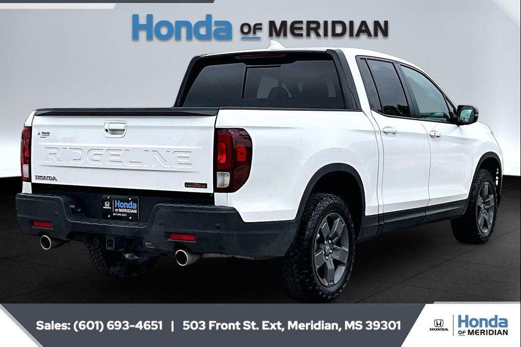 used 2025 Honda Ridgeline car, priced at $39,900