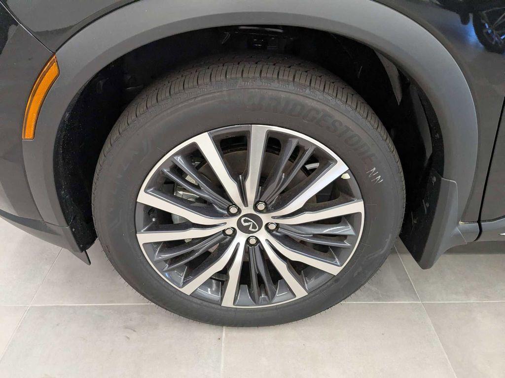 new 2025 INFINITI QX60 car, priced at $69,550