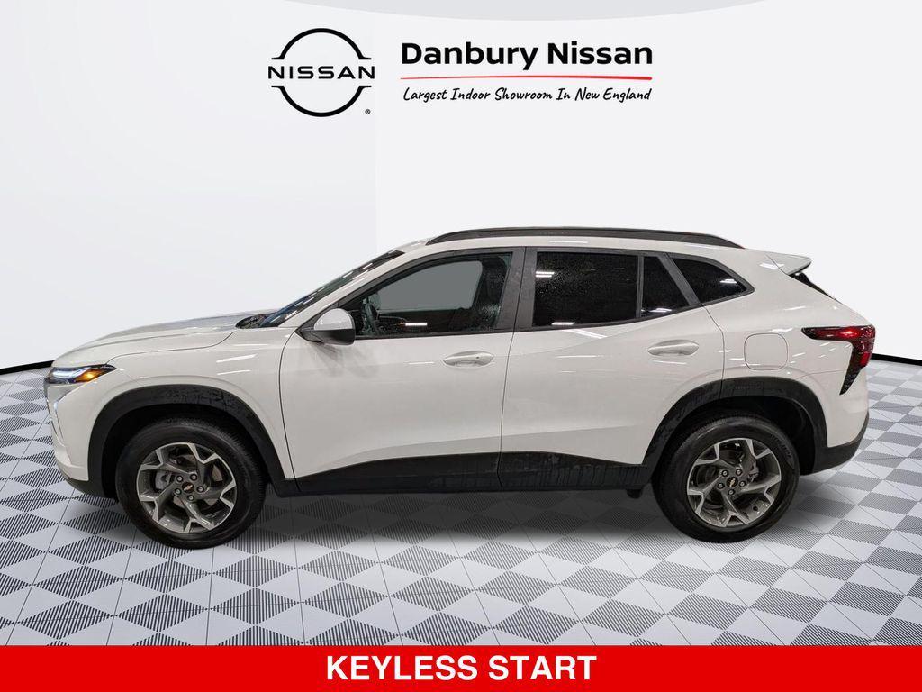 used 2025 Chevrolet Trax car, priced at $22,499
