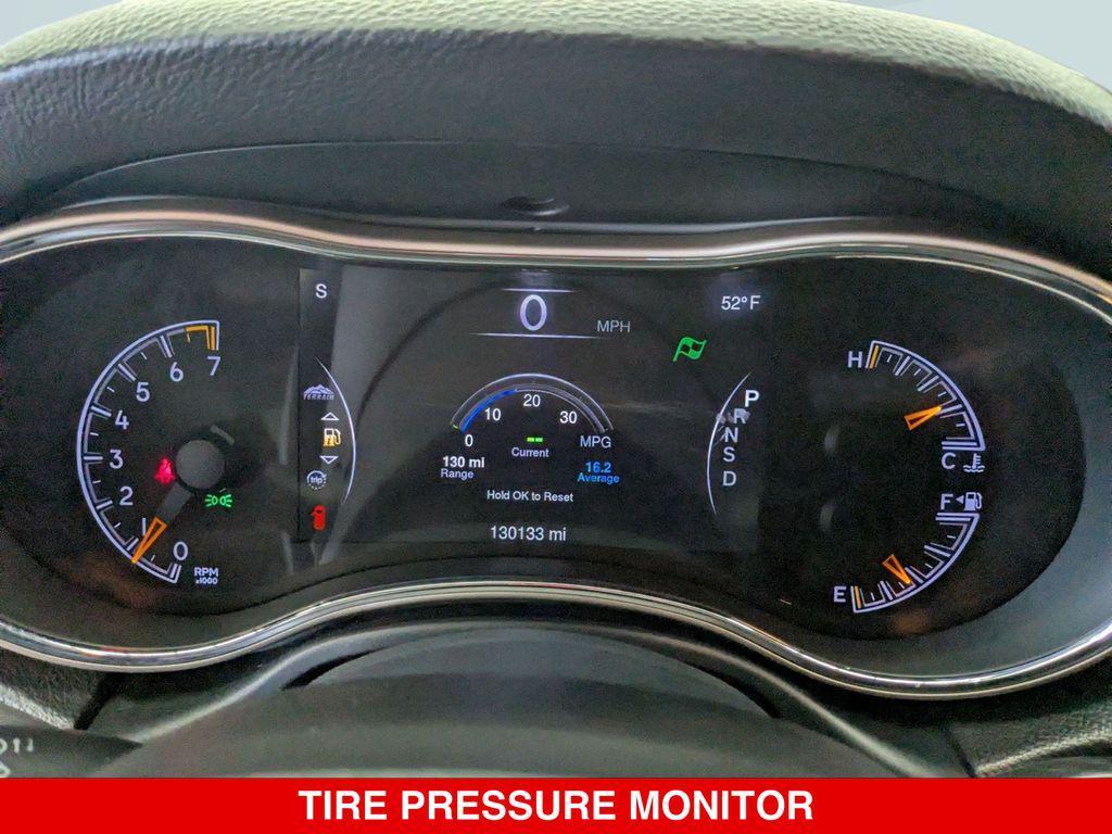 used 2014 Jeep Grand Cherokee car, priced at $9,300