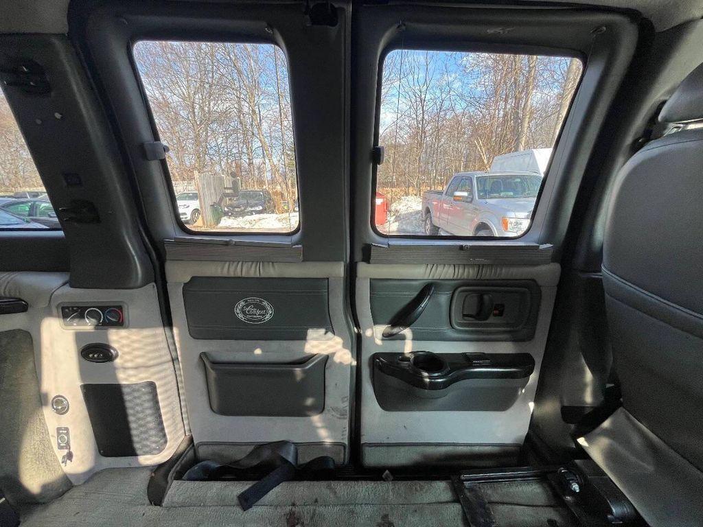 used 2005 GMC Savana 1500 car, priced at $13,995