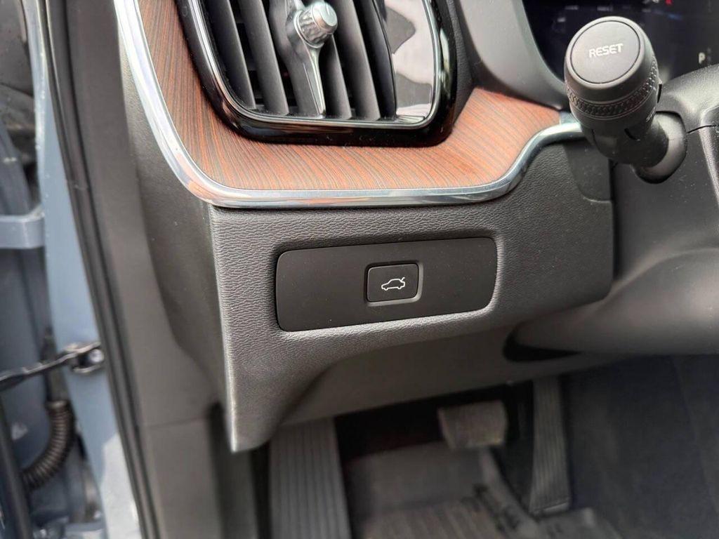 used 2023 Volvo XC60 car, priced at $33,999