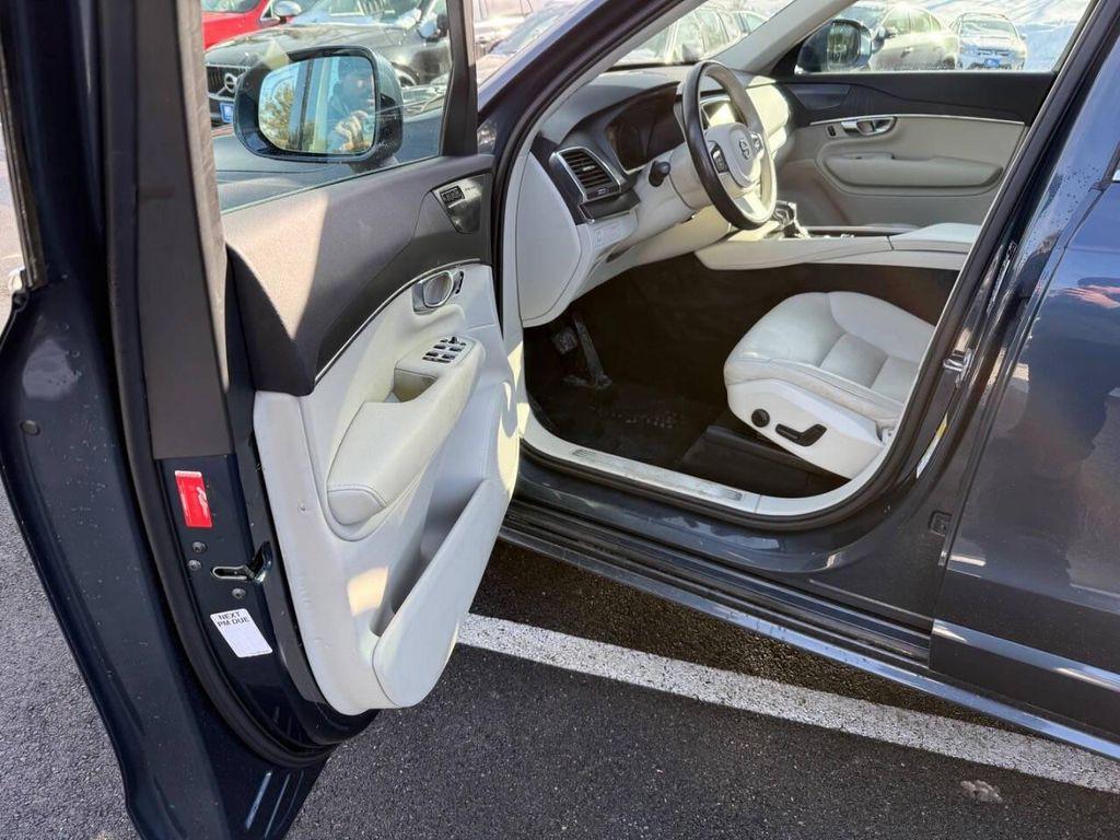 used 2020 Volvo XC90 car, priced at $19,499