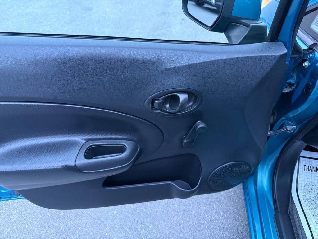 used 2014 Nissan Versa Note car, priced at $5,999