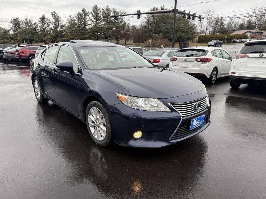 used 2013 Lexus ES 300h car, priced at $15,499