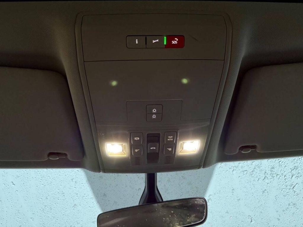 used 2021 Volkswagen Atlas car, priced at $23,499