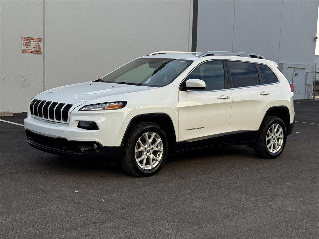 used 2018 Jeep Cherokee car, priced at $10,990