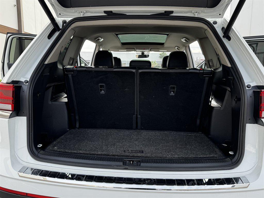 used 2023 Volkswagen Atlas car, priced at $19,990