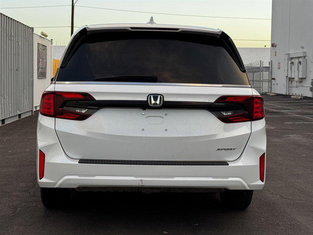 used 2025 Honda Odyssey car, priced at $29,990