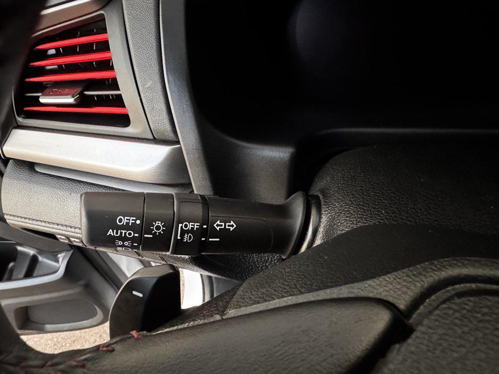 used 2025 Honda Odyssey car, priced at $29,990