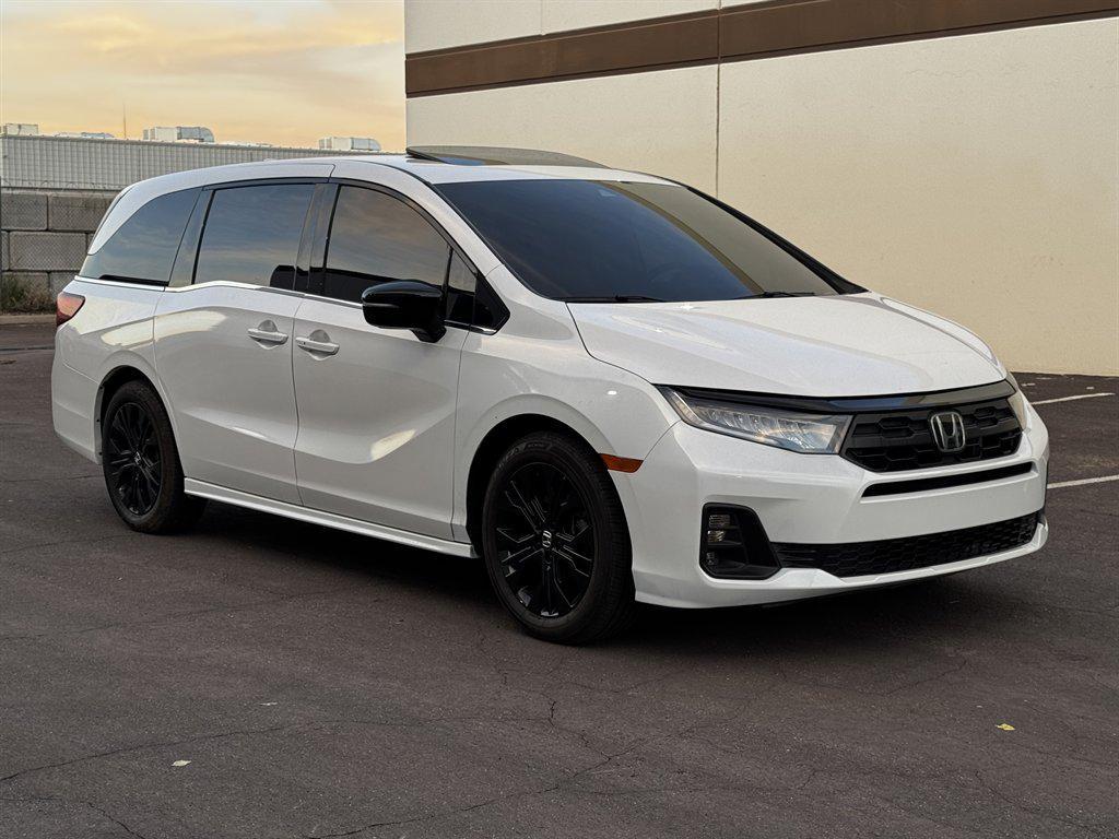 used 2025 Honda Odyssey car, priced at $29,990