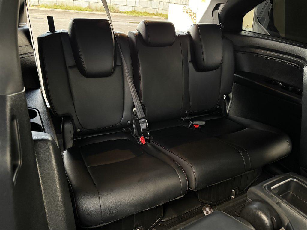 used 2025 Honda Odyssey car, priced at $29,990