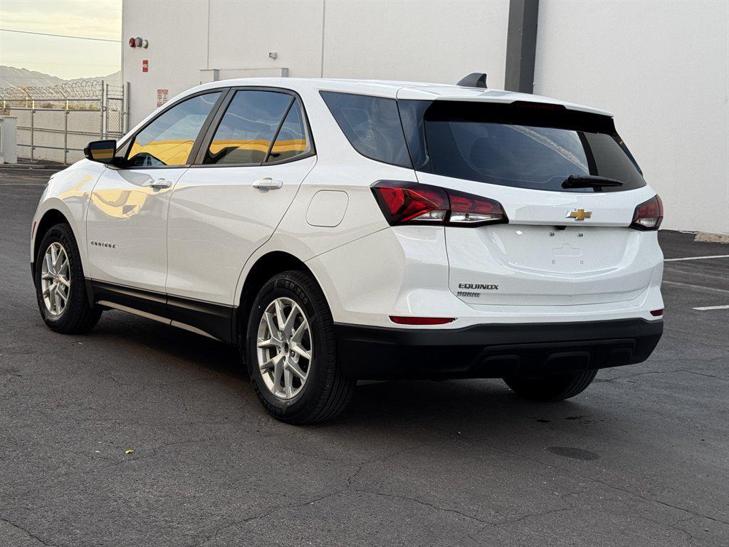 used 2024 Chevrolet Equinox car, priced at $14,990