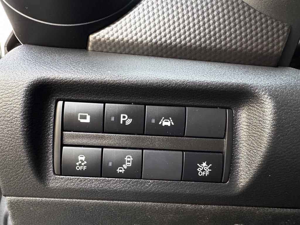 used 2020 Nissan Kicks car, priced at $9,490