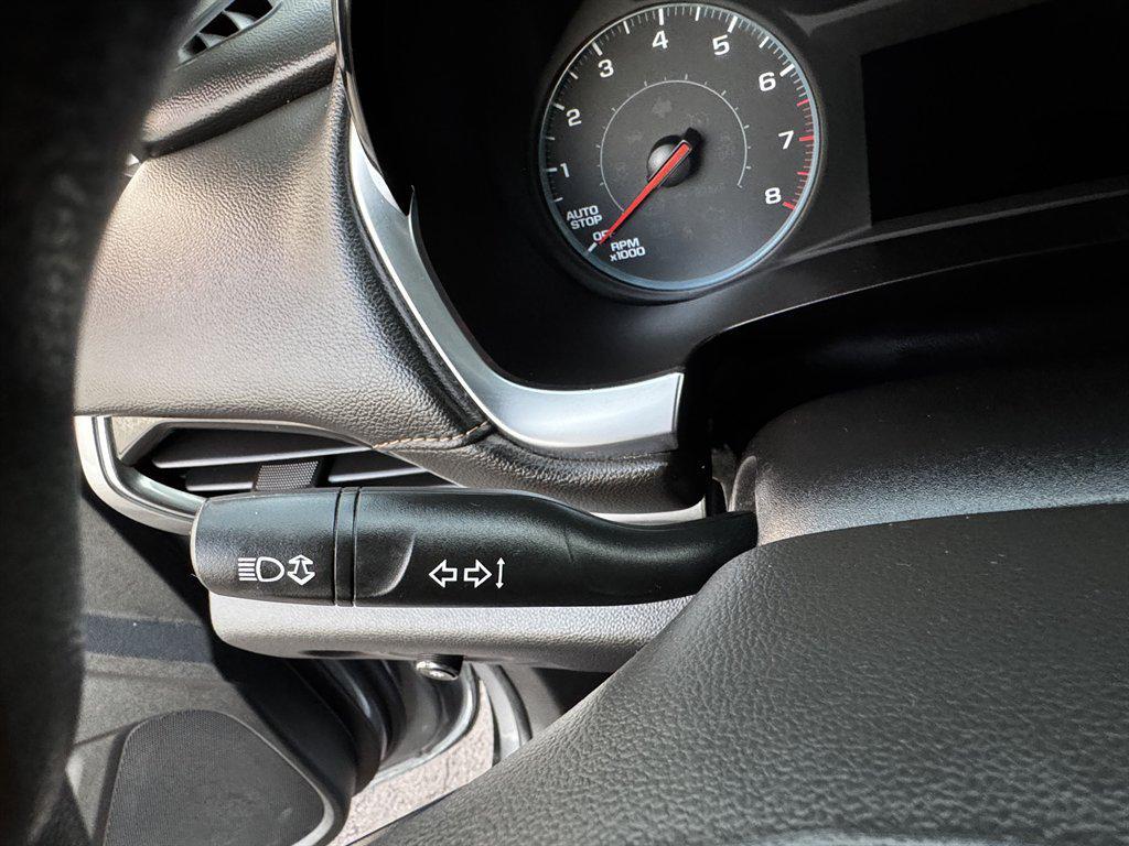 used 2020 Chevrolet Traverse car, priced at $14,990