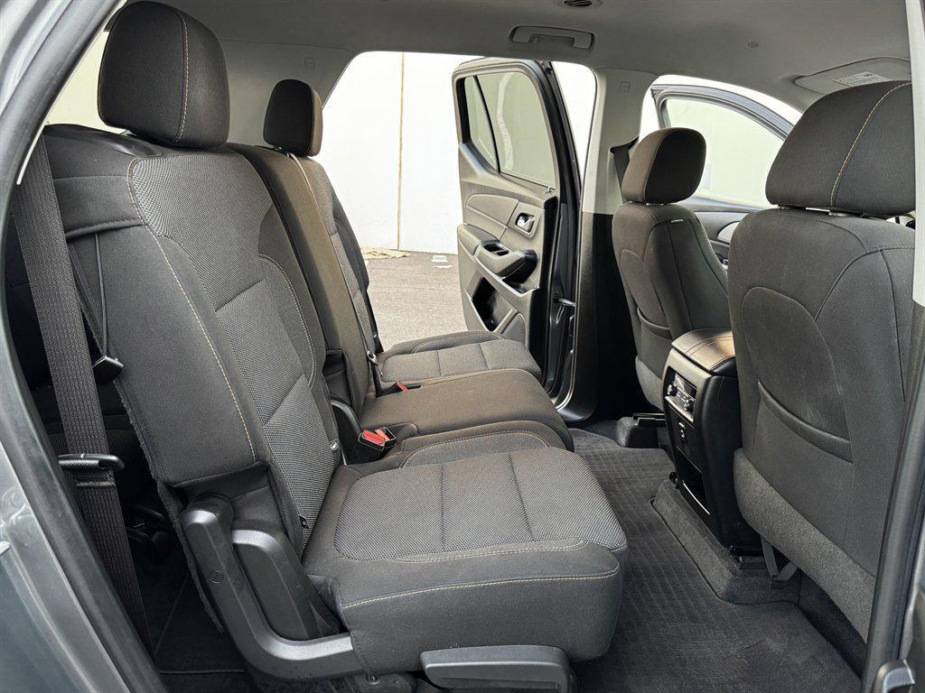 used 2020 Chevrolet Traverse car, priced at $14,990