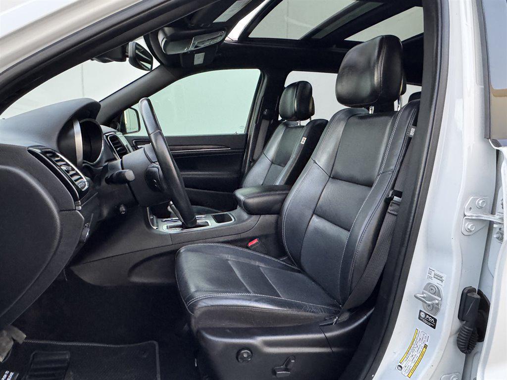 used 2021 Jeep Grand Cherokee car, priced at $16,990