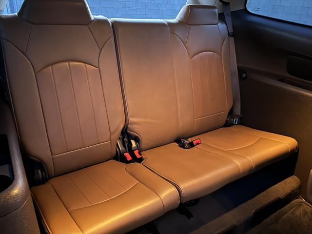 used 2015 Buick Enclave car, priced at $12,490