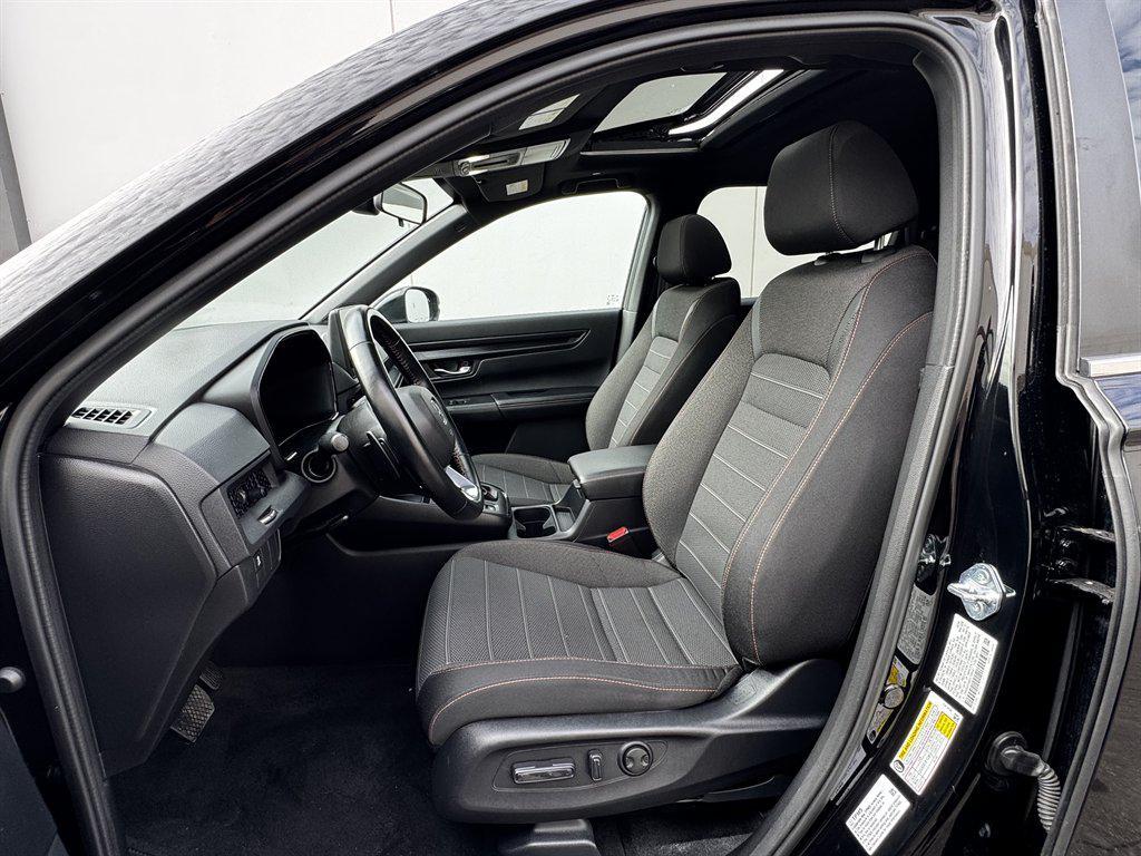 used 2025 Honda CR-V Hybrid car, priced at $24,990