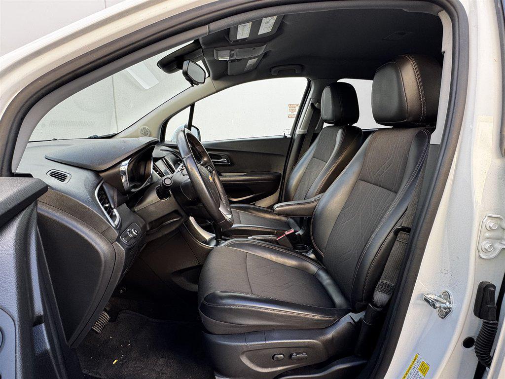 used 2020 Chevrolet Trax car, priced at $10,990