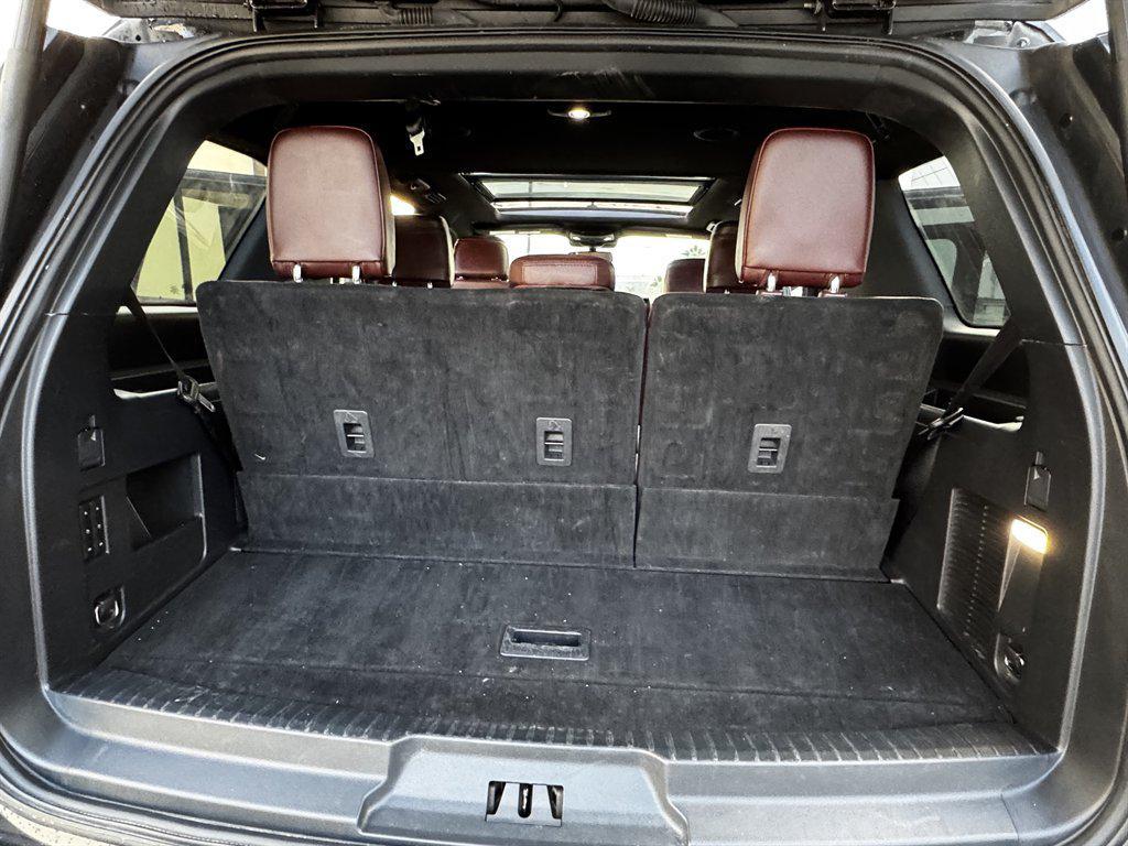 used 2023 Ford Expedition car, priced at $25,990
